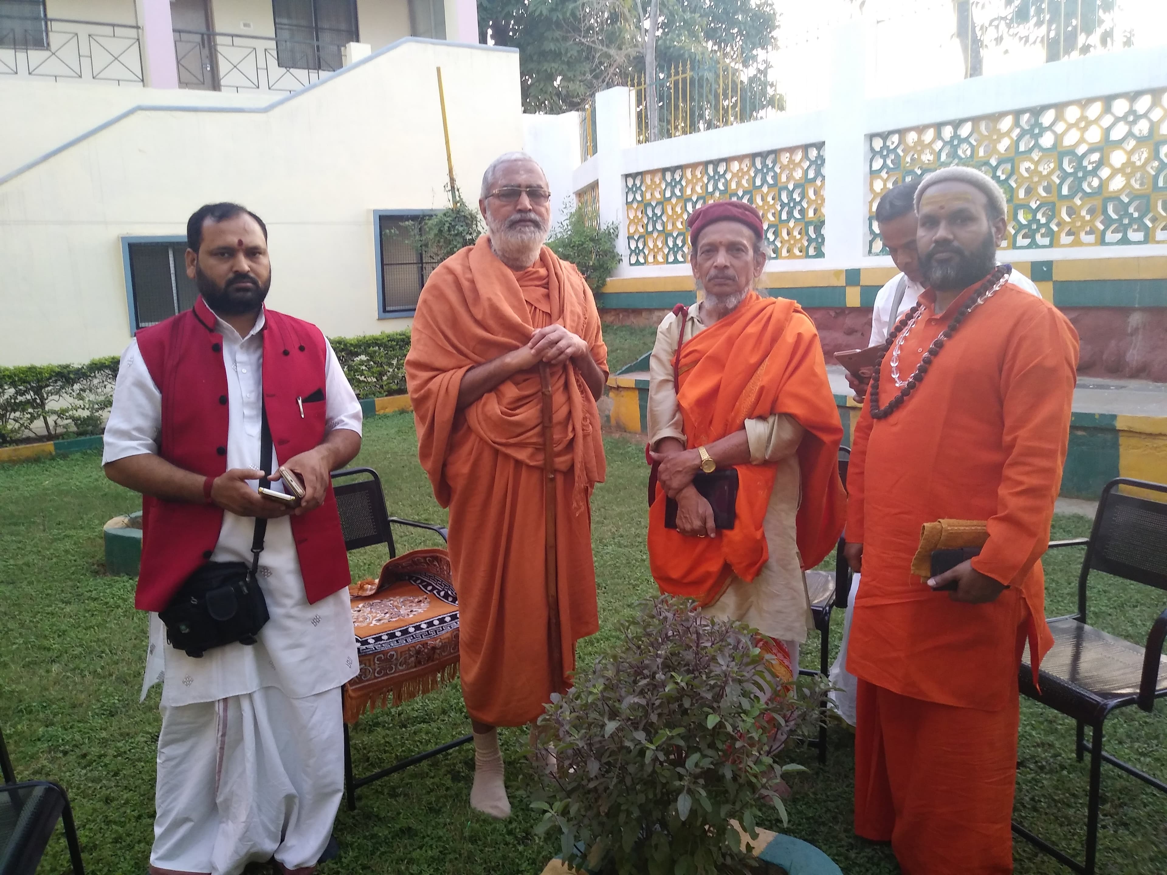 With Scholars preview 2